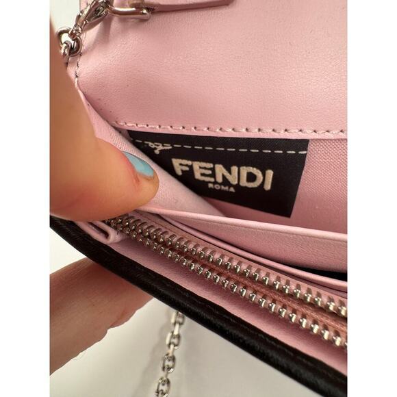 Fendi Black Pink Red Heart Rockstud wallet on chain WOC bag SHW Crossbody - Picture 9 of 10